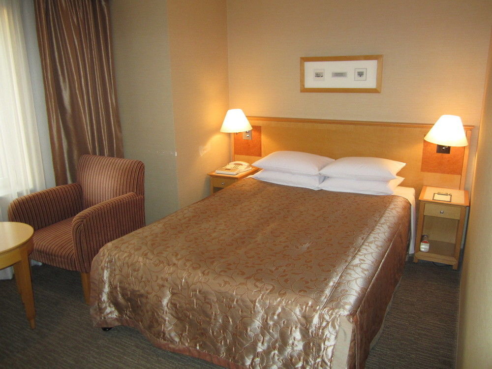 Rembrandt Hotel Ebina Zewnętrze zdjęcie