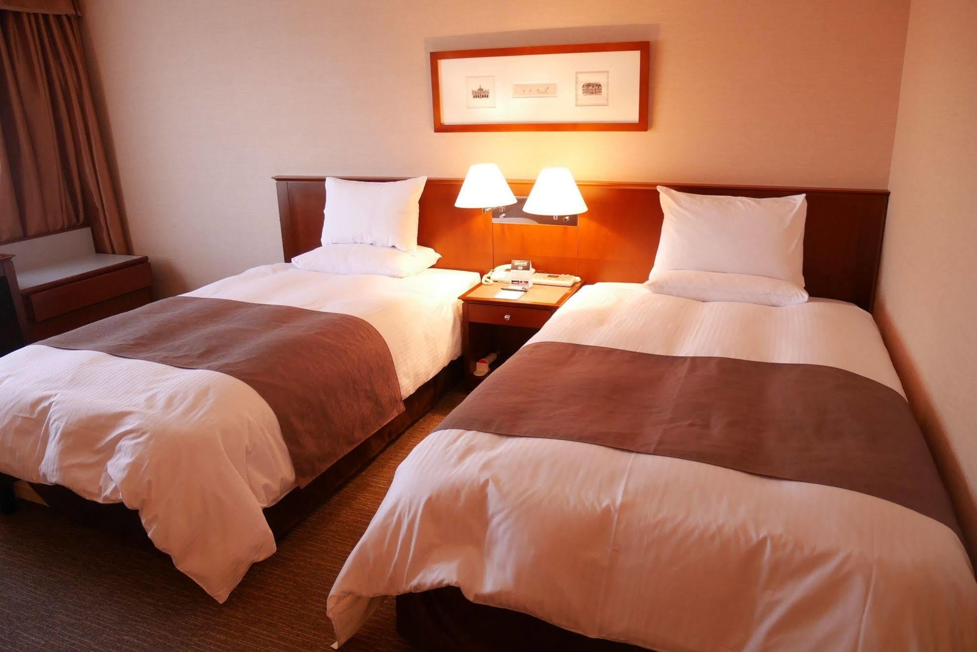 Rembrandt Hotel Ebina Zewnętrze zdjęcie