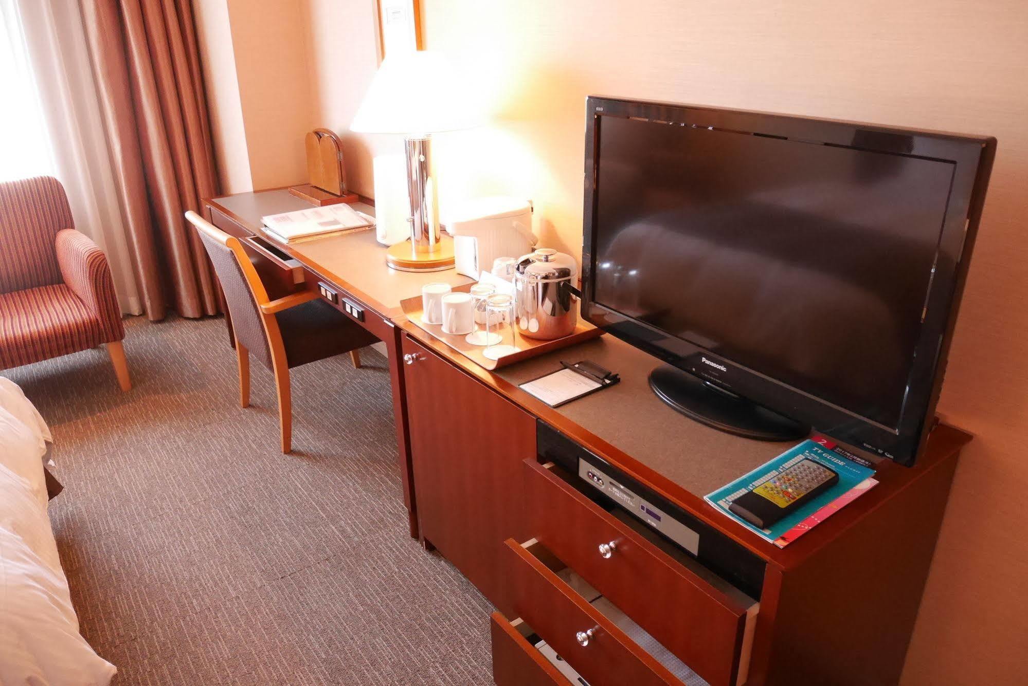 Rembrandt Hotel Ebina Zewnętrze zdjęcie